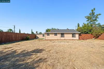 5324 Hobart Ave, Stockton, CA 95215 - Photo 29