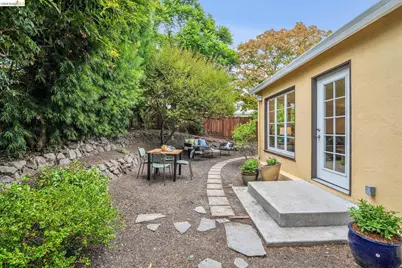 4737 Virginia Ave, Oakland, CA 94619 - Photo 47