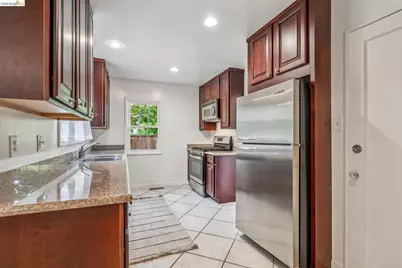 4737 Virginia Ave, Oakland, CA 94619 - Photo 19