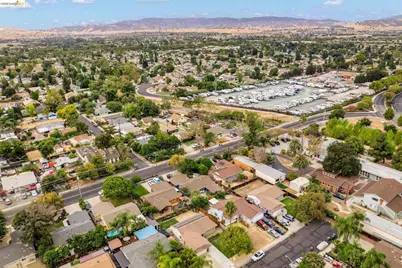 1240 Duffy Way, Brentwood, CA 94513 - Photo 35