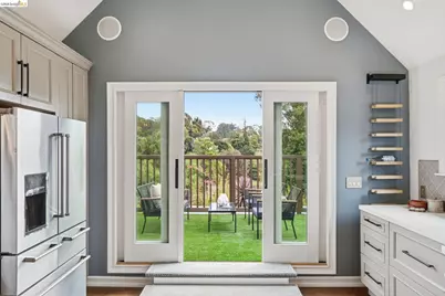 3500 Oak Knoll Blvd, Oakland, CA 94605 - Photo 25