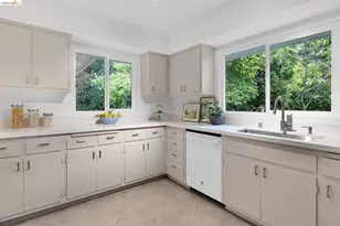 4310 Turner Ave, Oakland, CA 94605 - Photo 15