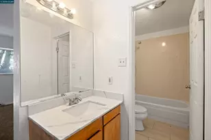 2415 Columbia Blvd, Richmond, CA 94804 - Photo 21