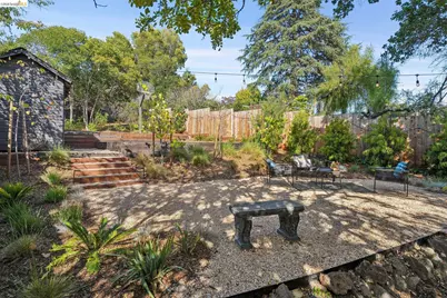 2000 Clemens Rd, Oakland, CA 94602 - Photo 81