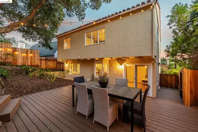 2000 Clemens Rd, Oakland, CA 94602 - Photo 29