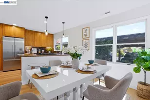 204 Centre Ct, Alameda, CA 94502 - Photo 9