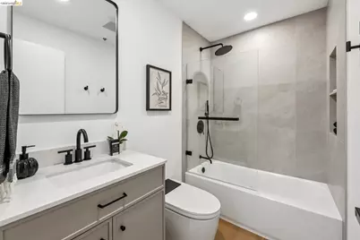2901 Macarthur Blvd #213, Oakland, CA 94602 - Photo 17