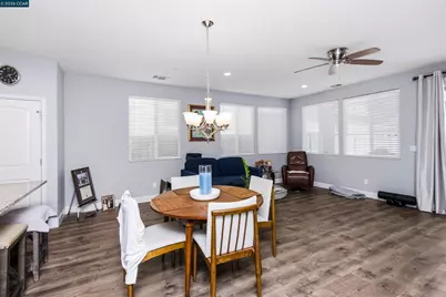 4512 Villa Del Paso Ln, Sacramento, CA 95834 - Photo 25