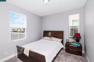 4512 Villa Del Paso Ln, Sacramento, CA 95834 - Photo 37