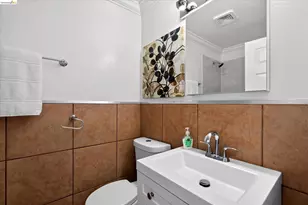 4535 Redding St, Oakland, CA 94619 - Photo 31