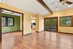 124 Cypress Dr, Fairfax, CA 94930 - Photo 7