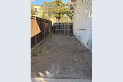 1092 Black Diamond St, Pittsburg, CA 94565 - Photo 7