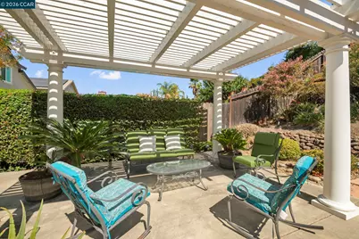 4117 Rocky Point Dr, Antioch, CA 94509 - Photo 23