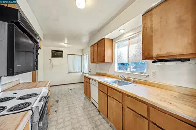 1909 Dennis Dr, Antioch, CA 94509 - Photo 13
