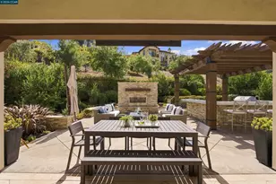 26 Coffee Berry Ln, Orinda, CA 94563 - Photo 39