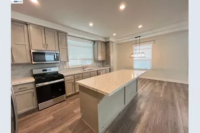 1422 Salamanca Ave #113, Hayward, CA 94544 - Photo 7