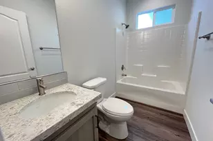 1422 Salamanca Ave, Hayward, CA 94544 - Photo 11