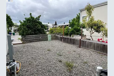 1422 Salamanca Ave #113, Hayward, CA 94544 - Photo 23