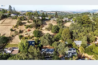 3364 Walnut Ln, Lafayette, CA 94549 - Photo 27