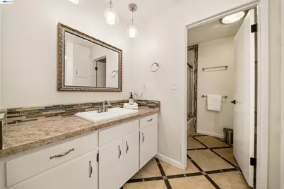 699 Fiesta Pl, Hayward, CA 94544 - Photo 39