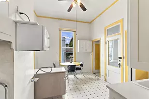 1040 59th St, Oakland, CA 94608 - Photo 17