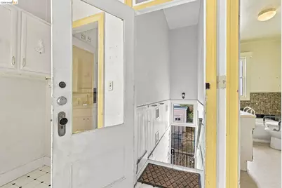 1040 59th St, Oakland, CA 94608 - Photo 37