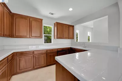 6391 Crystal Springs Cir, Discovery Bay, CA 94505 - Photo 29