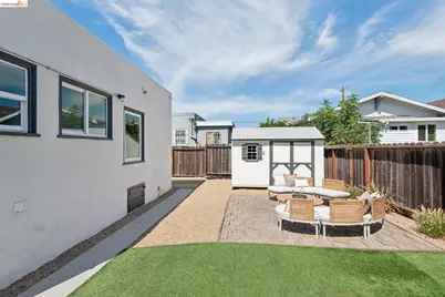 5618 Gaskill St, Oakland, CA 94608 - Photo 29