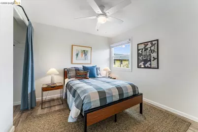1802 Second #M, Alameda, CA 94501 - Photo 17