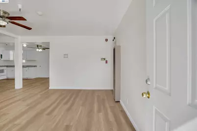 202 Arc Ave, Stockton, CA 95210 - Photo 3