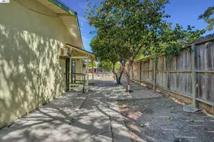 202 Arc Ave, Stockton, CA 95210 - Photo 25