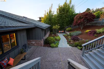 1009 Havens Pl, El Cerrito, CA 94530 - Photo 3