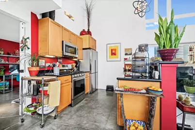 675 8th St #16, Oakland, CA 94607 - Photo 25
