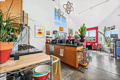 675 8th St #16, Oakland, CA 94607 - Photo 27