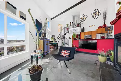 675 8th St #16, Oakland, CA 94607 - Photo 3