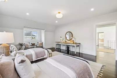2710 Claremont Blvd., Berkeley, CA 94705 - Photo 43