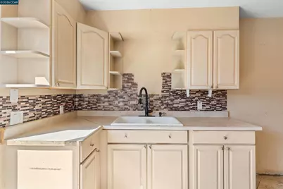 514 Sanford Ave, Richmond, CA 94801 - Photo 15