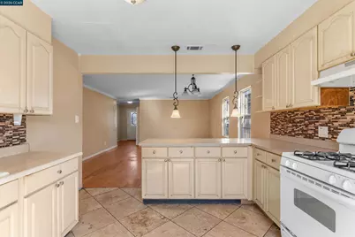 514 Sanford Ave, Richmond, CA 94801 - Photo 13