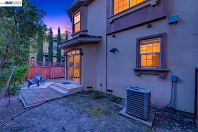 725 W Hacienda Ave, Campbell, CA 95008 - Photo 47