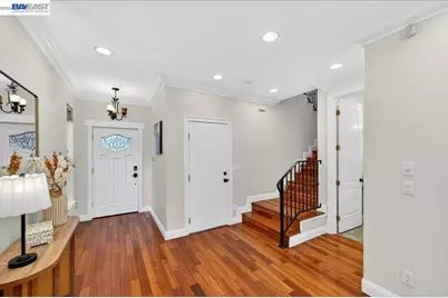 725 W Hacienda Ave, Campbell, CA 95008 - Photo 5
