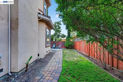 725 W Hacienda Ave, Campbell, CA 95008 - Photo 51