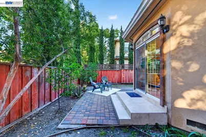 725 W Hacienda Ave, Campbell, CA 95008 - Photo 45