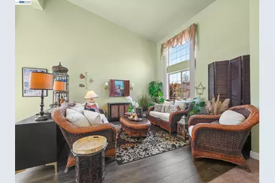 32264 Derby Street, Union City, CA 94587 - Photo 7