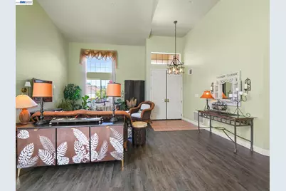 32264 Derby Street, Union City, CA 94587 - Photo 5