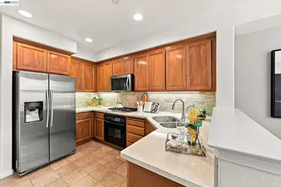 4533 Lick Mill Boulevard, Santa Clara, CA 95054 - Photo 9