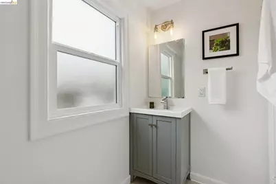 3014 College Avenue, Berkeley, CA 94705 - Photo 23