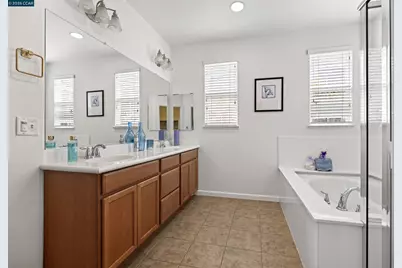 516 Falling Star Dr, Martinez, CA 94553 - Photo 23