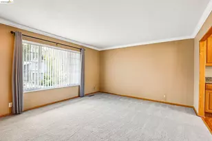 2636 Tamalpais Dr, Pinole, CA 94564 - Photo 19