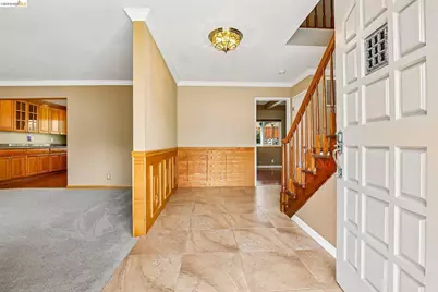 2636 Tamalpais Drive, Pinole, CA 94564 - Photo 15