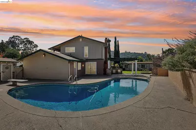 2636 Tamalpais Drive, Pinole, CA 94564 - Photo 69